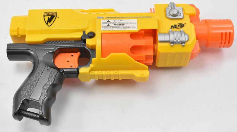 تفنگ اسباب بازی نرف تیر فومی مدل NERF N-STRIKE BARRICADE RV-10